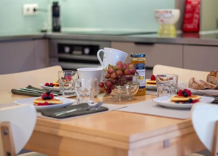 Bright 1br With Parking In Bolhao By Lovelystay Apartament