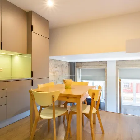 Bright 1br With Parking In Bolhao By Lovelystay Lägenhet Oporto